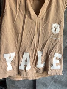 Yale Sleeveless Hoodie Top