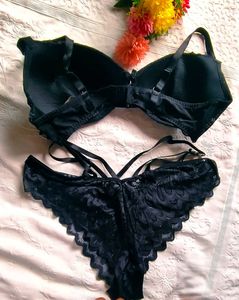 Lace Trimmed Black Bra &amp; Panty Set
