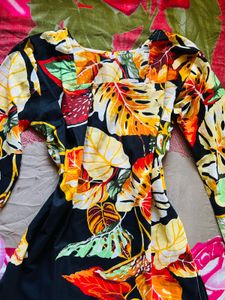Vibrant Tropical Print Long Sleeve Top