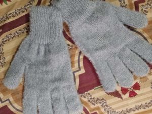Cozy Grey Knit Gloves❤️