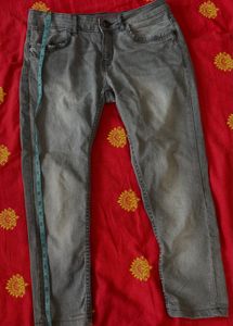 Jealous 21 Cropped Grey Denim Jeans