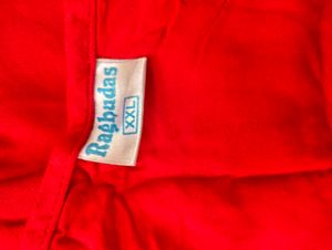 Red kurta pant sets.