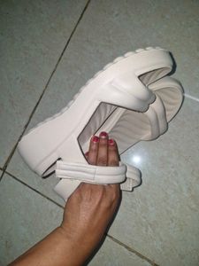 Comfortable Beige Sandals - brand new