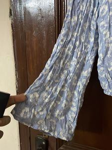 Blue Floral Print Tie-Up Blouse