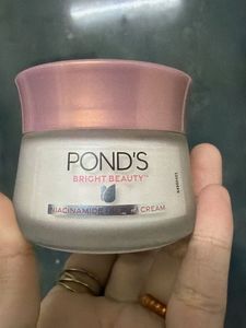 Pond's Bright Beauty Niacinamide Cream