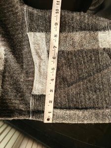 Geometric Pattern Knit Sweater