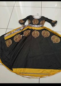 Coffee - Yellow Full Flair Gaun