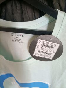 Womens / Girls Top