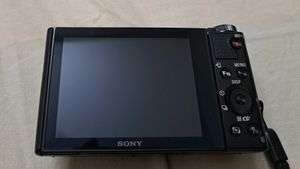 Sony Cybershot Camera DSC-WX500/BCE32. Point and shoot camera