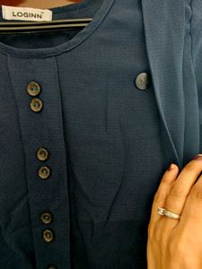 Chic Blue Tie-Front Button-Up shoulder sleeve cut