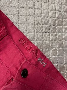 Cute Pink Denim Shorts with Embroidery