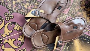 Brown Leather Sandals in 10