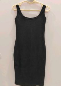 Classic Black Sleeveless Dress