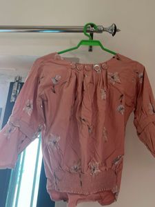 Chic Floral Print Blouse