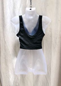 26V. Chic Ring Detail Halter Neck Crop Top