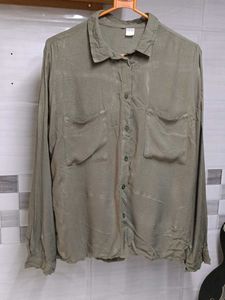 Stylish Olive Green Button-Up Shirt