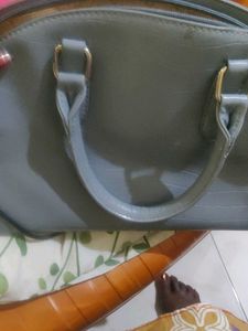 Lino Perros Grey Croc-Embossed Handbag