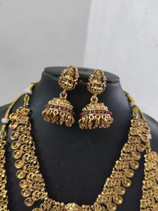 Traditional Lakshmi Necklace &amp; Earring Set