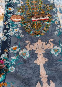 Elegant Floral Print Kurta Set