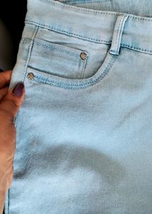 SKY BLUE Stretchable Jeans