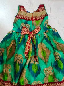 Girls Ethnic Dress for 7  to 8 yr