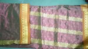 Elegant Silk Saree with Golden Border
