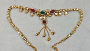 Elegant Kamarbandh ✨