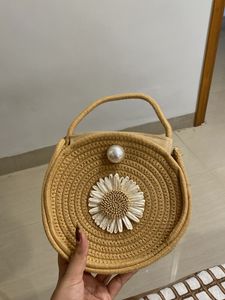 Cute Straw Hand/ beach bag | NEVER USED