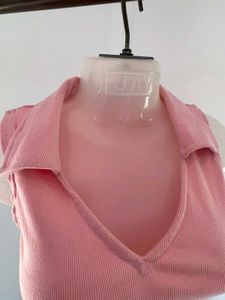 Pink Collared Sleeveless Crop Top