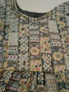 Women's Traditional Geometric &amp; Mandala Print Tier