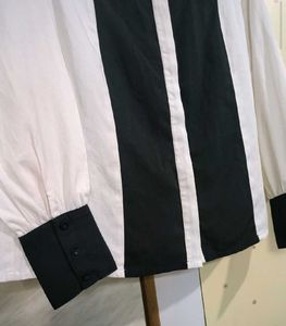 B&amp;W Button-Up Top 🖤🤍