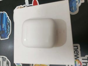 Price Dropped Original Apple Airpods gen 1