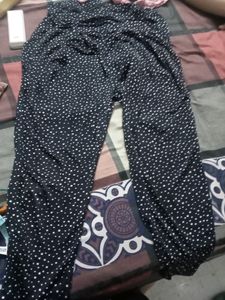 Women Lower In M Size