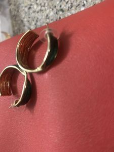 Elegant Green &amp; Gold Hoop Earrings