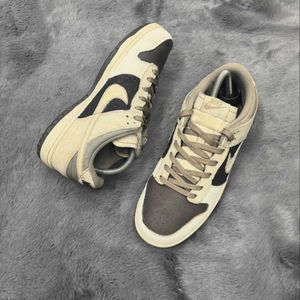Nike Low Dunk "Otomo Bear"  - Beige &amp; Black