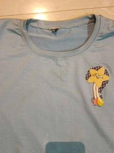 Cute 'Be Happy' Graphic Tee
