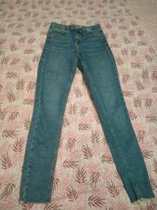Women’s Skinny Fit Jeans – Size 26 | Great
