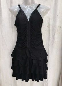 I. Chic Black Ruffled Mini Dress