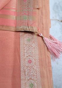 💃💃New Elegant Embroidered Peach Saree