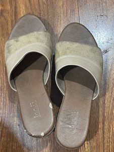 iNC 5 heels