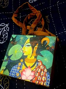 Unique &amp; Beautiful Sling Bag