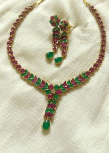 Stunning Emerald & Ruby Necklace Set