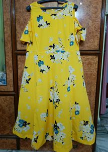 PlusS cold shoulder dress