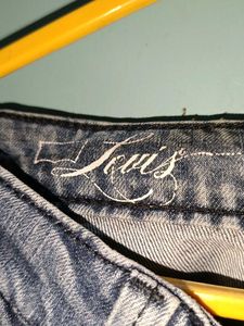 Classic Levi's Blue Denim Jeans
