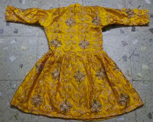 2 peace gharara frock dress ( no used )