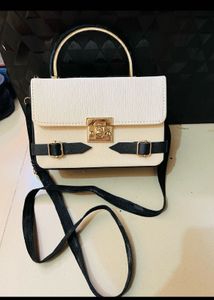 Chic White &amp; Black Shoulder Bag new wdtag