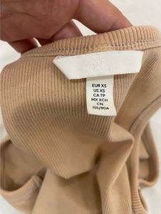 H&amp;M Ribbed Knit Crop Tank Top