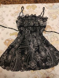 Cute Floral Tie-knot babydoll top