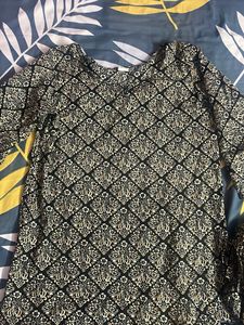 Patterned Long Sleeve Top And Bottom