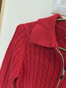 Chic Red Cable Knit Zipper Sweater